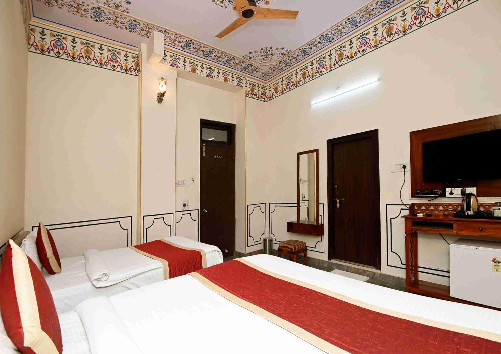 Virasat Mahal Heritage Hotel-Jaipur City Center Ngoại thất bức ảnh