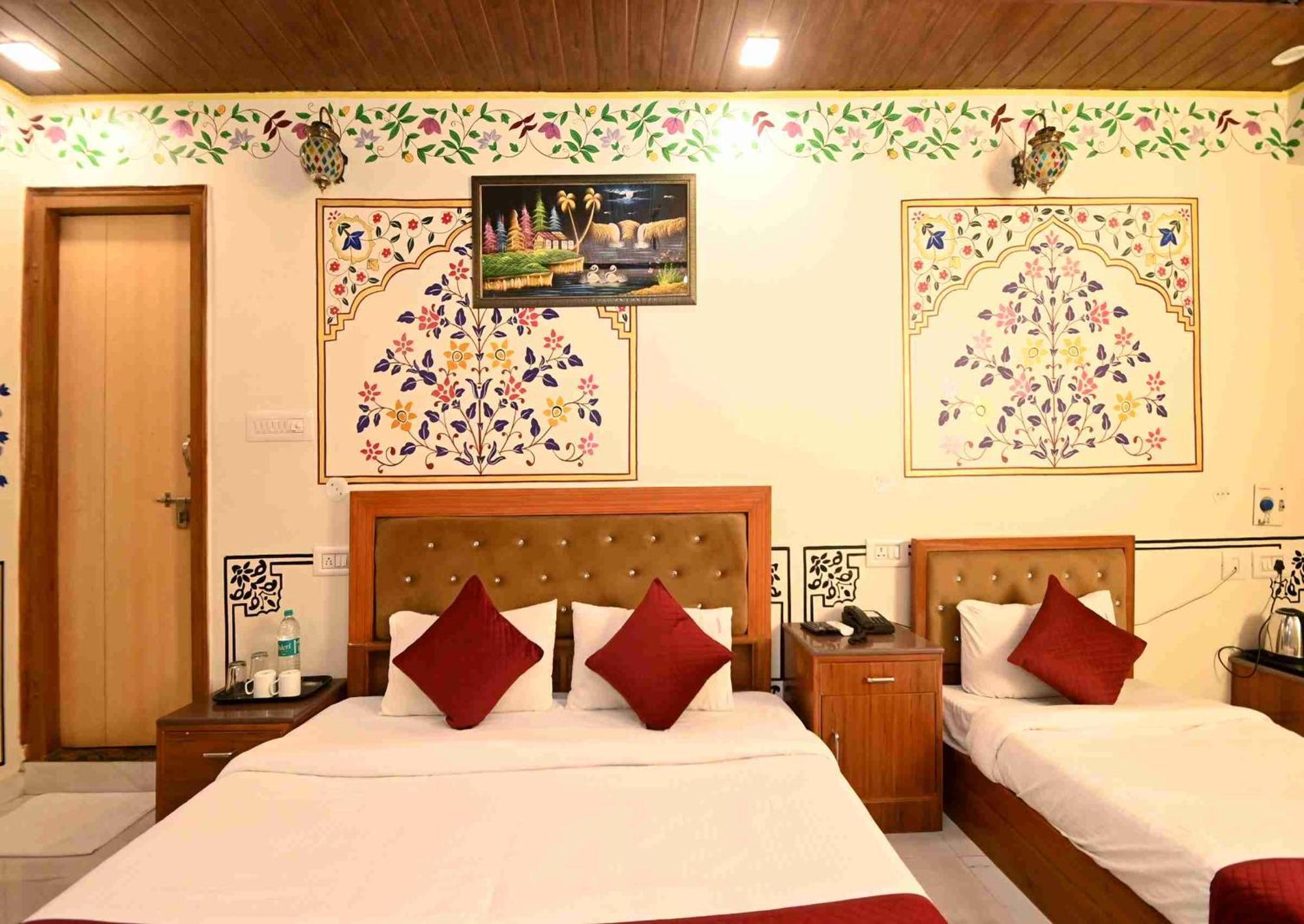 Virasat Mahal Heritage Hotel-Jaipur City Center Ngoại thất bức ảnh