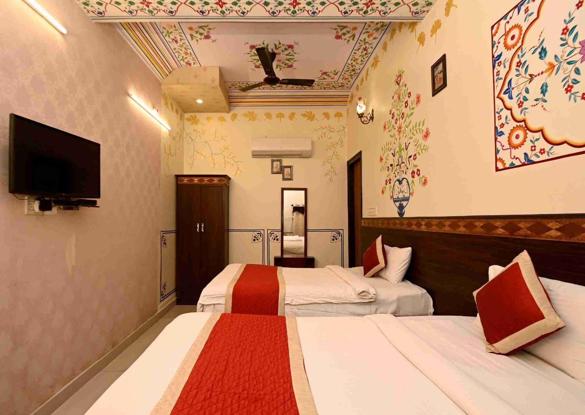 Virasat Mahal Heritage Hotel-Jaipur City Center Ngoại thất bức ảnh