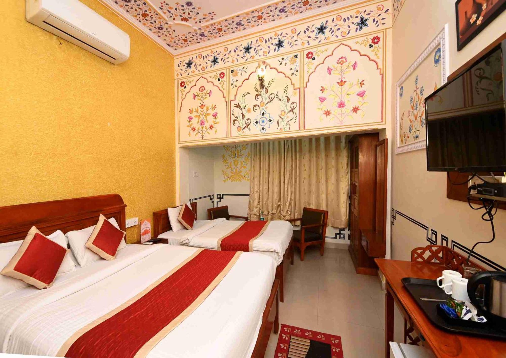 Virasat Mahal Heritage Hotel-Jaipur City Center Ngoại thất bức ảnh