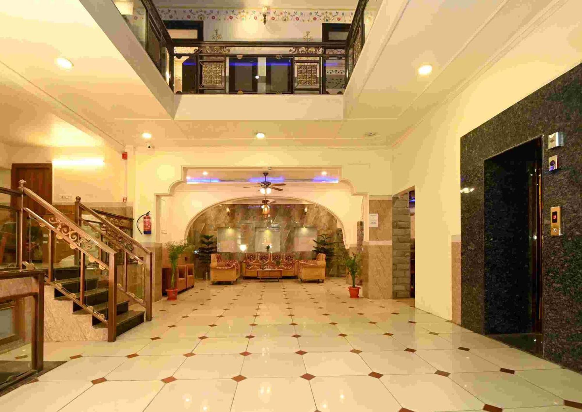 Virasat Mahal Heritage Hotel-Jaipur City Center Ngoại thất bức ảnh