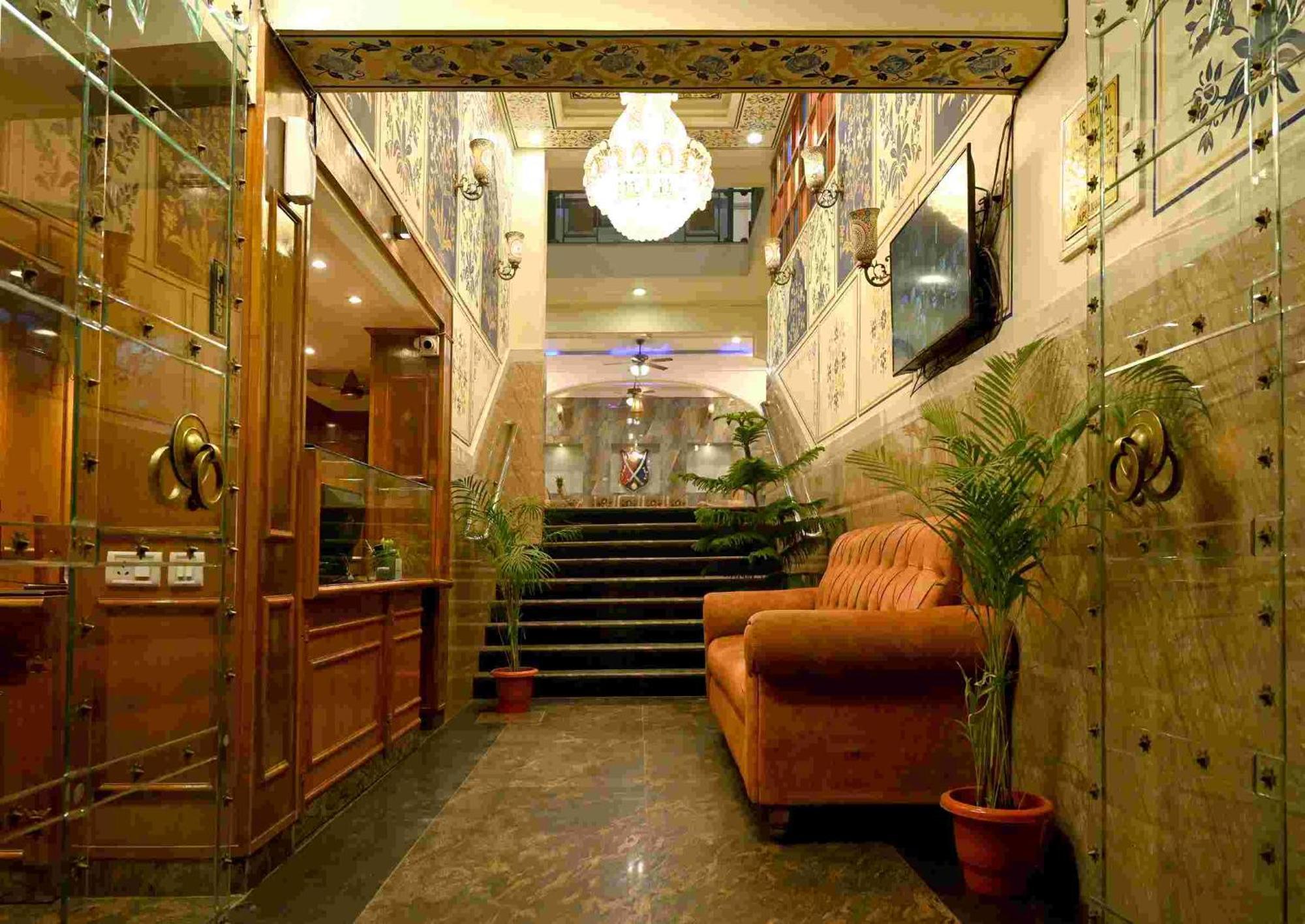 Virasat Mahal Heritage Hotel-Jaipur City Center Ngoại thất bức ảnh