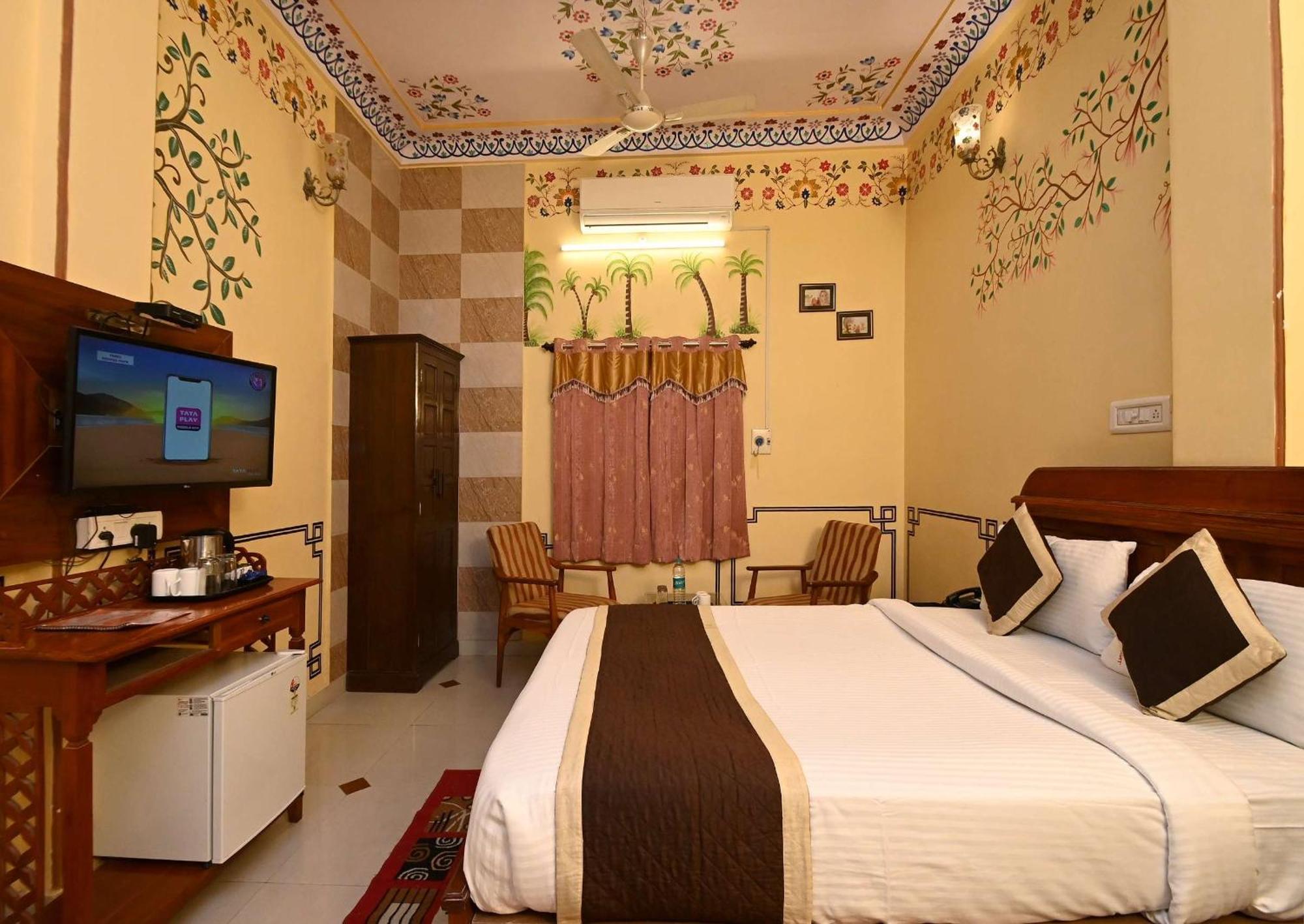 Virasat Mahal Heritage Hotel-Jaipur City Center Ngoại thất bức ảnh