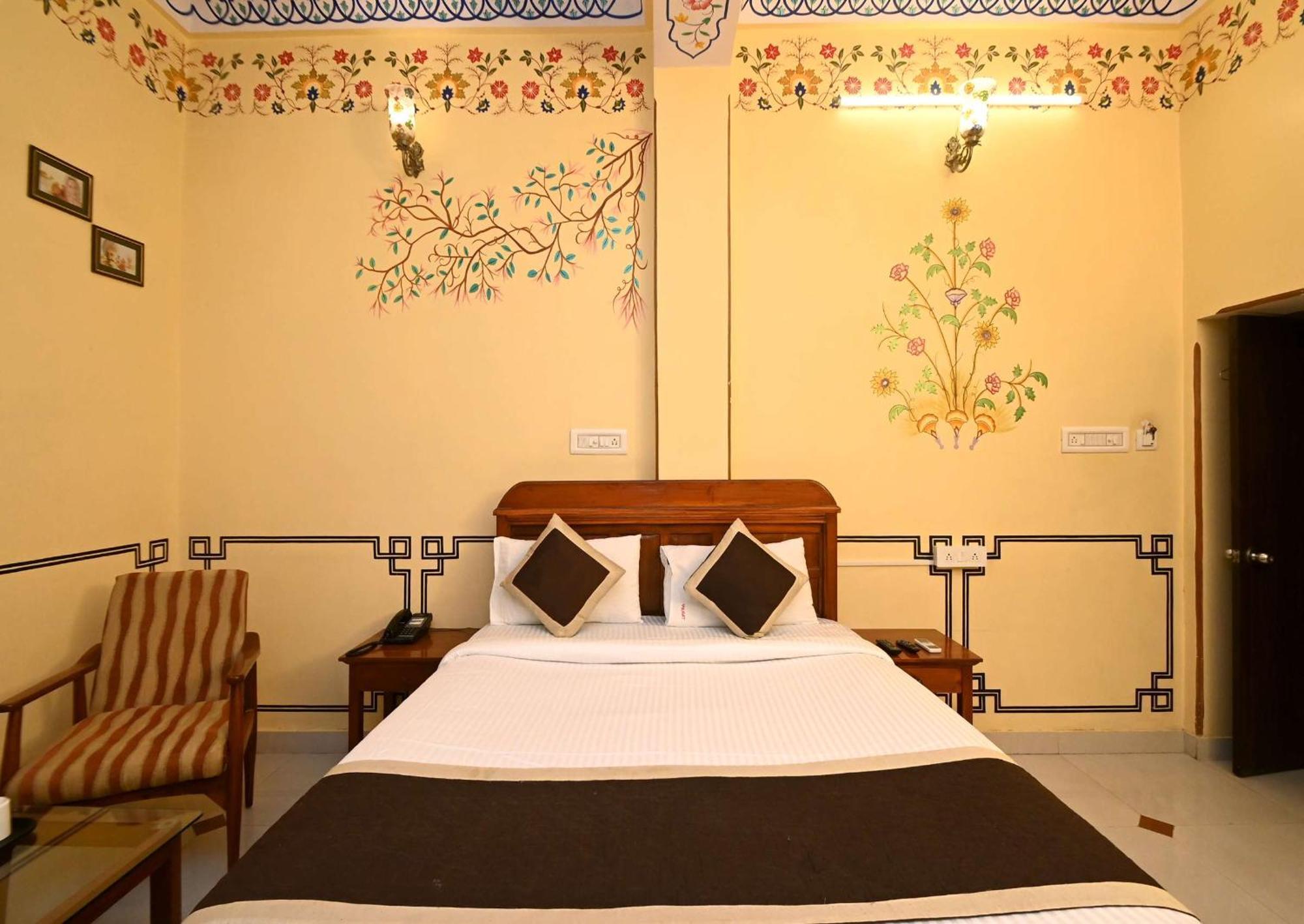 Virasat Mahal Heritage Hotel-Jaipur City Center Ngoại thất bức ảnh